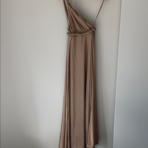 Abyss by Abby Dress Vamp in Beige - Picture 3 of 4